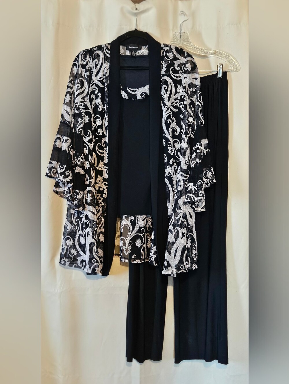 R&M Richards Black and White Floral-Print Pant Set